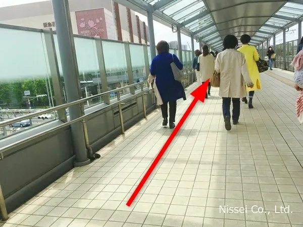 阪急 西宮北口駅～西宮阪急（阪急西宮ガーデンズ）従業員通用口（従業員入口）までの経路画像7［日星株式会社］