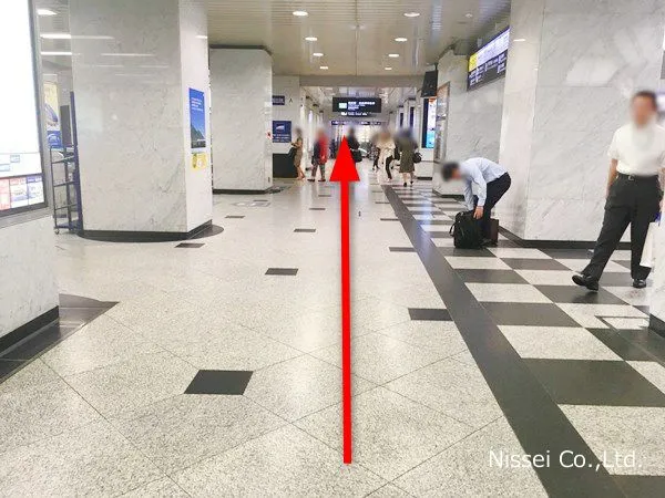 Osaka Metro御堂筋線 梅田駅～ルクア大阪従業員通用口（従業員入口）までの経路画像3［日星株式会社］