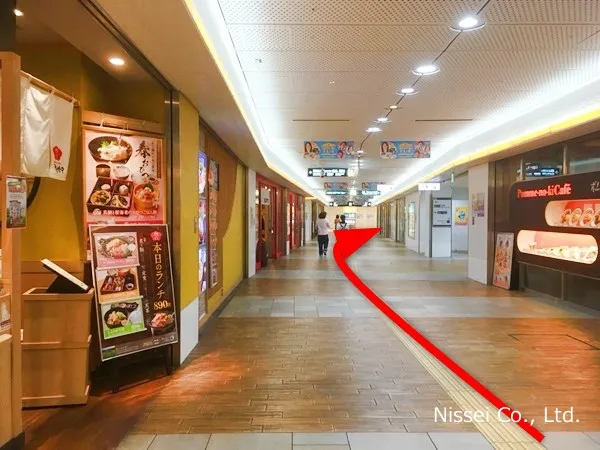 JR線 難波駅～大阪タカシマヤ従業員通用口（従業員入口）までの経路画像13［日星株式会社］