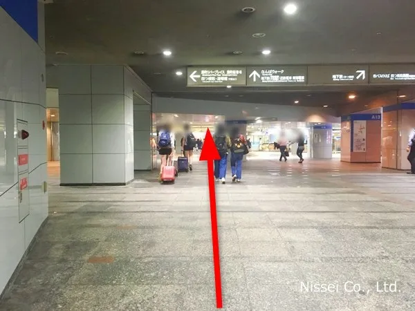 JR線 難波駅～大阪タカシマヤ従業員通用口（従業員入口）までの経路画像5［日星株式会社］