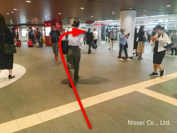 JR線 難波駅～大阪タカシマヤ従業員通用口（従業員入口）までの経路画像9［日星株式会社］