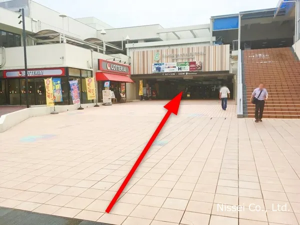 泉北高速線 泉ヶ丘駅～泉北タカシマヤ従業員通用口（従業員入口）までの経路画像6［日星株式会社］